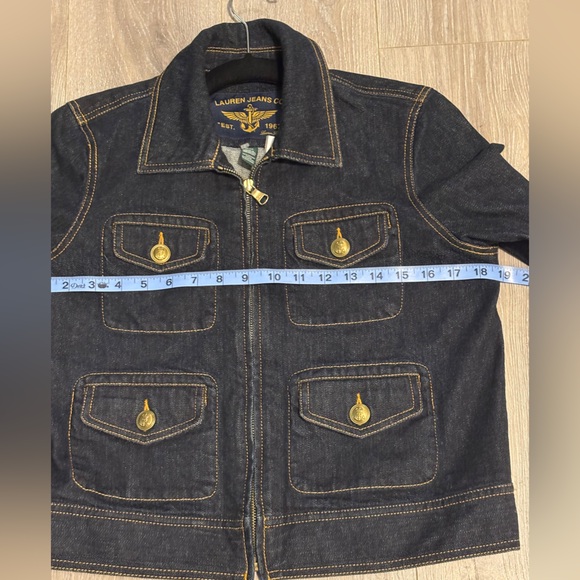 Ralph Lauren Denim Jacket. Size M - Picture 9 of 11